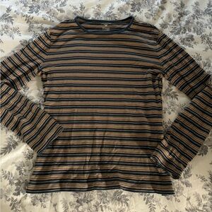 Long sleeve stripped t-shirt